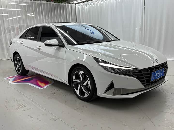 Фото 3 - Hyundai Elantra N line