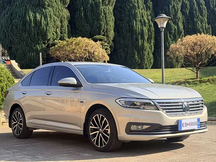 Фото 3 - Volkswagen Lavida