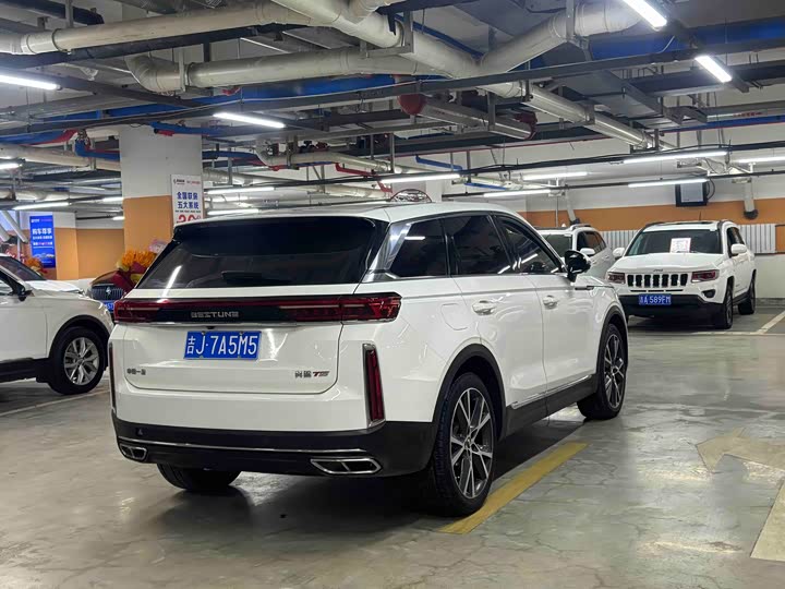 Фото 9 - Bestune T99