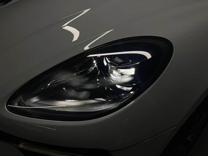 Фото 4 - Porsche Macan