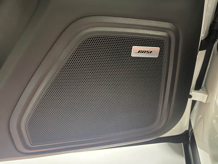 Фото 8 - Porsche Macan