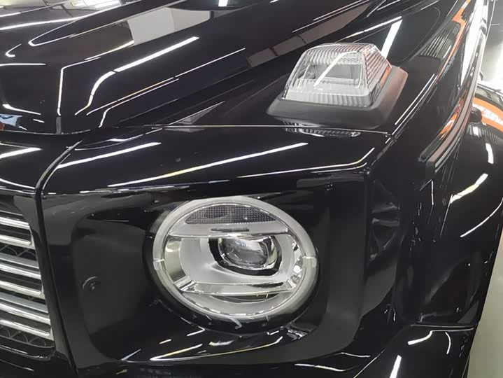 Фото 5 - Mercedes-Benz G-Class