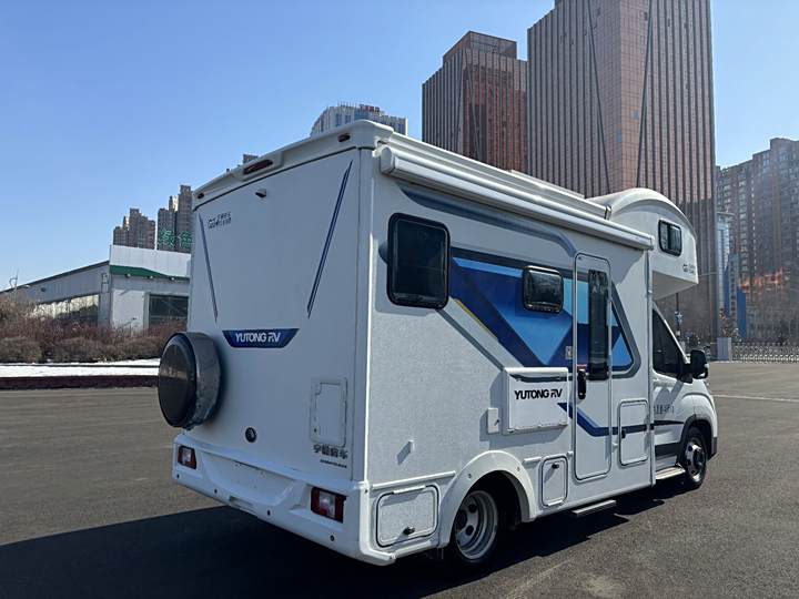 Фото 4 - Maxus V90 RV