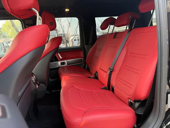 Фото 5 - Mercedes-Benz G-Class