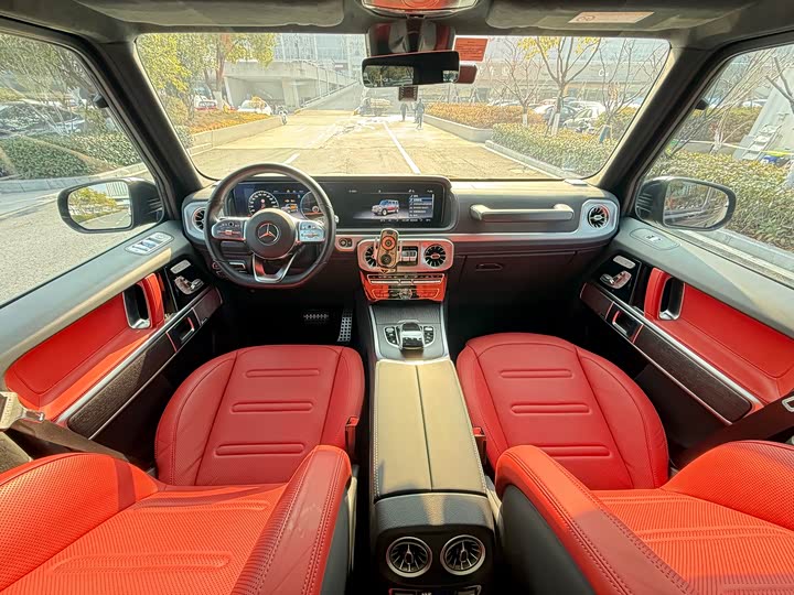 Фото 8 - Mercedes-Benz G-Class