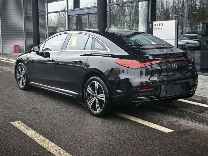 Фото 6 - Mercedes-Benz EQE