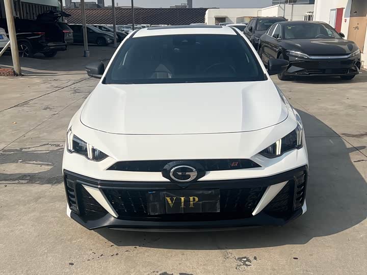 Фото 2 - GAC Trumpchi Empow R