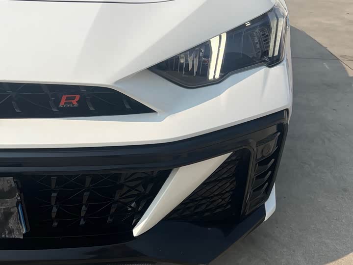 Фото 4 - GAC Trumpchi Empow R