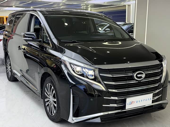 Фото 3 - GAC Trumpchi M8