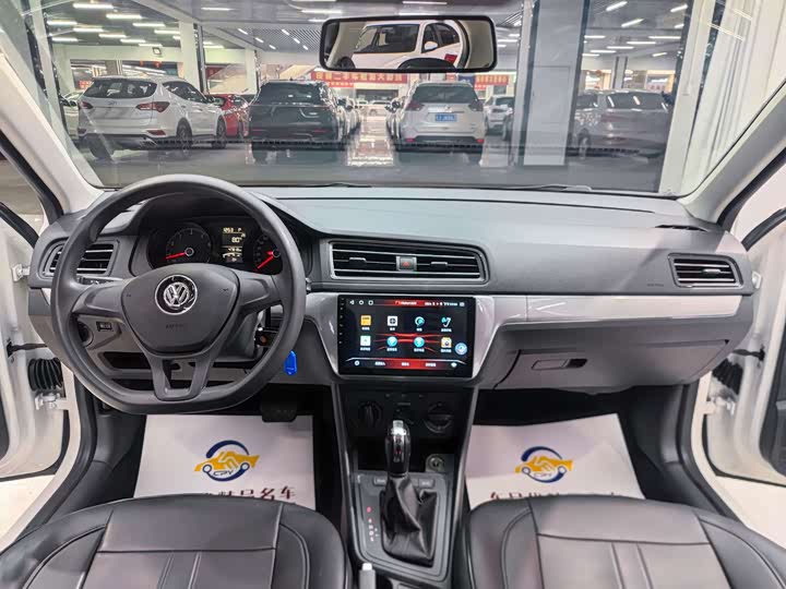 Фото 7 - Volkswagen Lavida