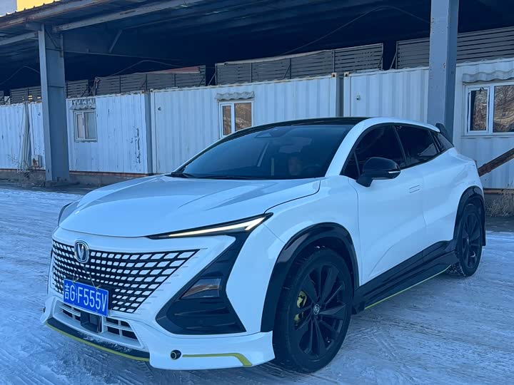 Фото 1 - Changan UNI-T