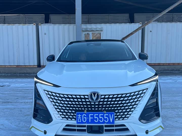 Фото 2 - Changan UNI-T