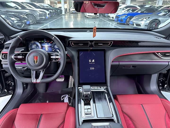 Фото 6 - Hongqi H6