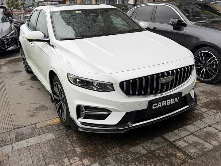 Фото 3 - Geely Preface