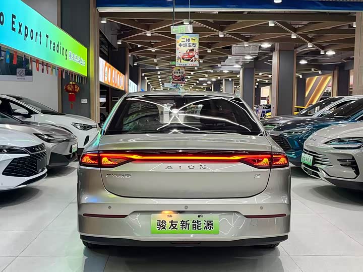 Фото 4 - GAC Aion S