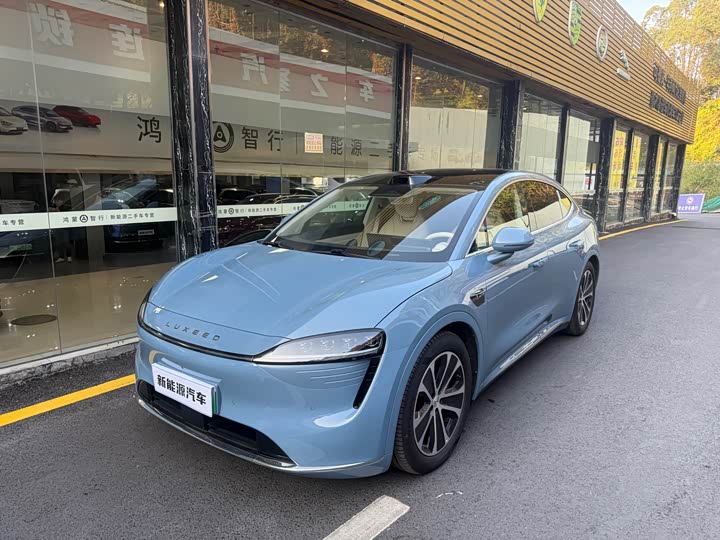 Фото 1 - Luxeed R7