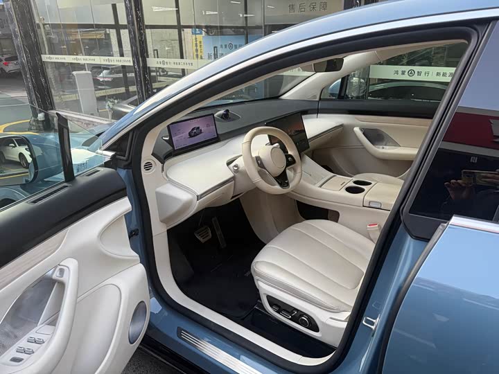 Фото 6 - Luxeed R7