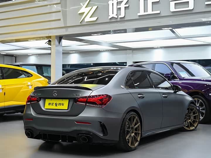 Фото 8 - Mercedes-Benz A-Class AMG