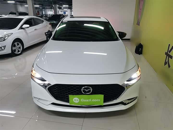 Фото 3 - Mazda 3 (Axela)