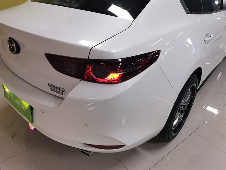 Фото 8 - Mazda 3 (Axela)