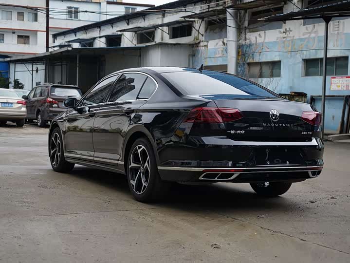 Фото 9 - Volkswagen Magotan