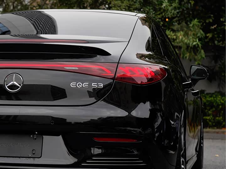 Фото 8 - Mercedes-Benz EQE AMG