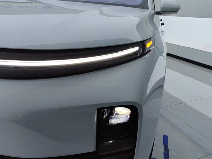 Фото 5 - LiXiang L7