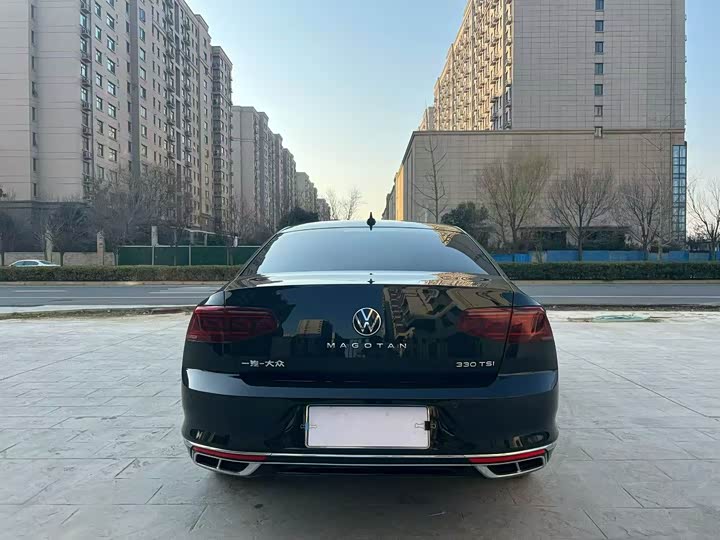 Фото 8 - Volkswagen Magotan