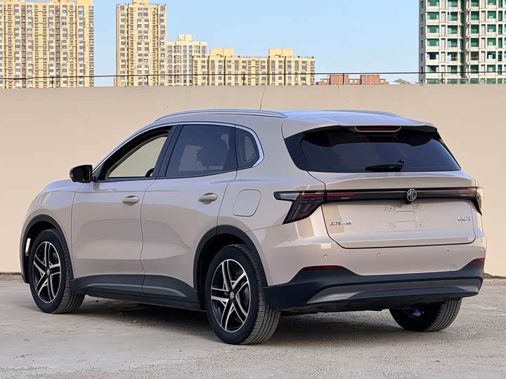 Фото 5 - MG Motor ES5