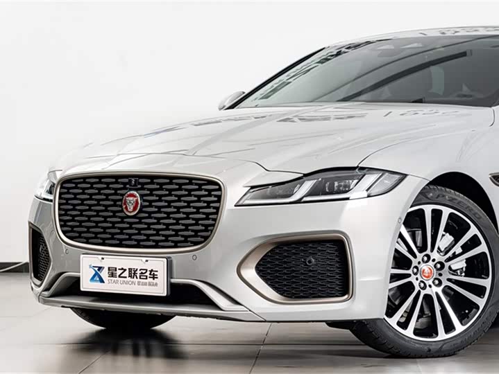 Фото 3 - Jaguar XF L