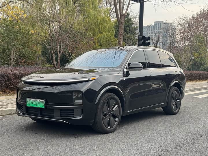 Фото 1 - LiXiang L8