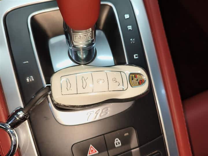 Фото 9 - Porsche 718