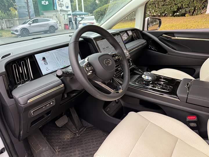 Фото 7 - GAC Trumpchi E9
