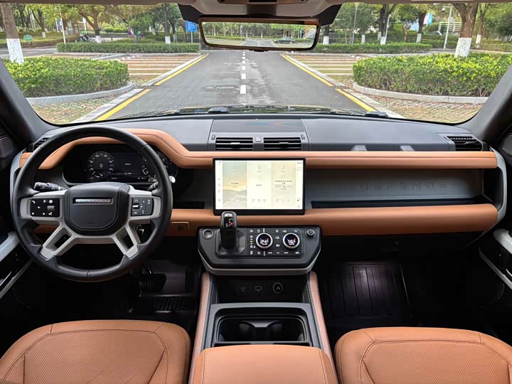 Фото 8 - Land Rover Defender