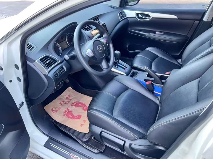 Фото 4 - Nissan Sylphy