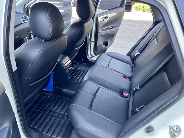 Фото 8 - Nissan Sylphy