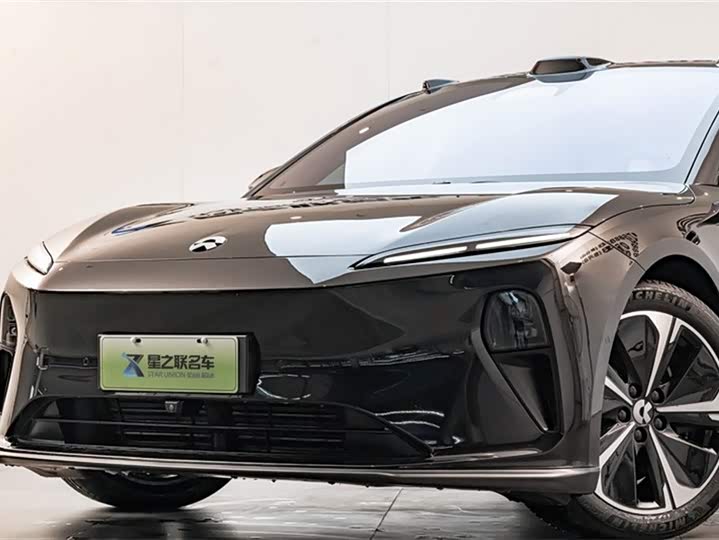 Фото 2 - Nio ET5T