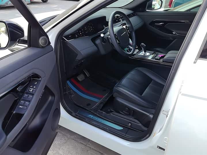 Фото 9 - Land Rover Range Rover Evoque L