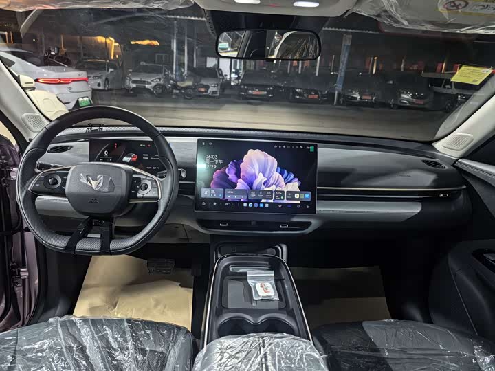 Фото 4 - BAIC Arcfox T1