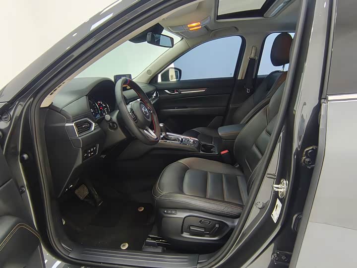 Фото 7 - Mazda CX-5