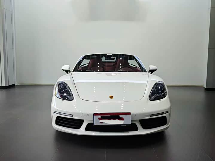 Фото 3 - Porsche 718