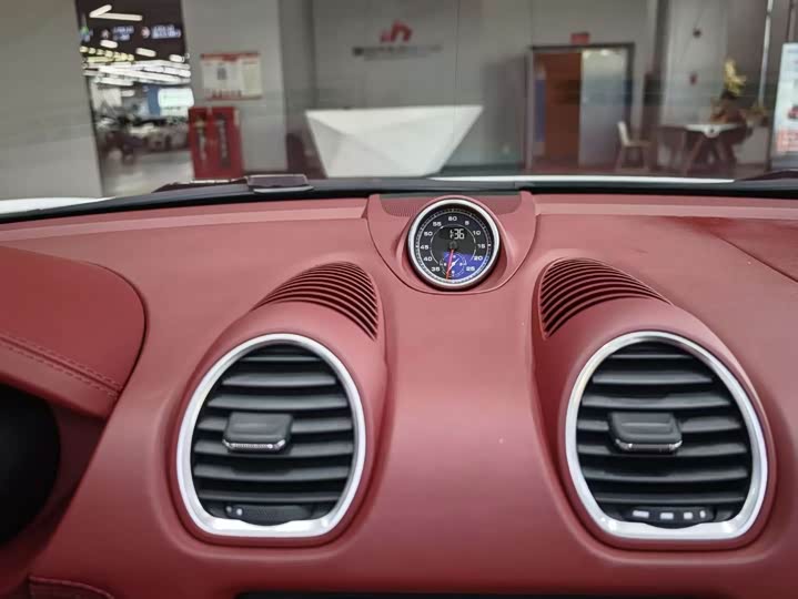 Фото 7 - Porsche 718