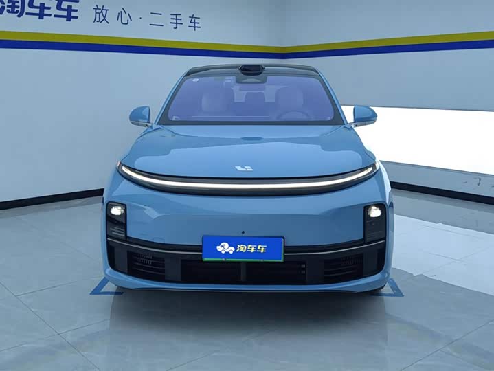 Фото 2 - LiXiang L7