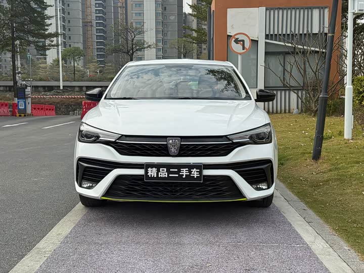 Фото 2 - Roewe i5