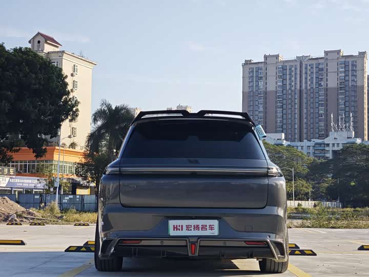 Фото 7 - LiXiang L8