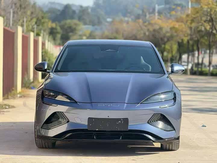 Фото 2 - BYD Seal