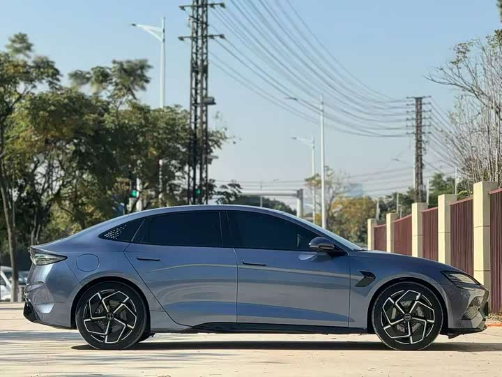 Фото 9 - BYD Seal