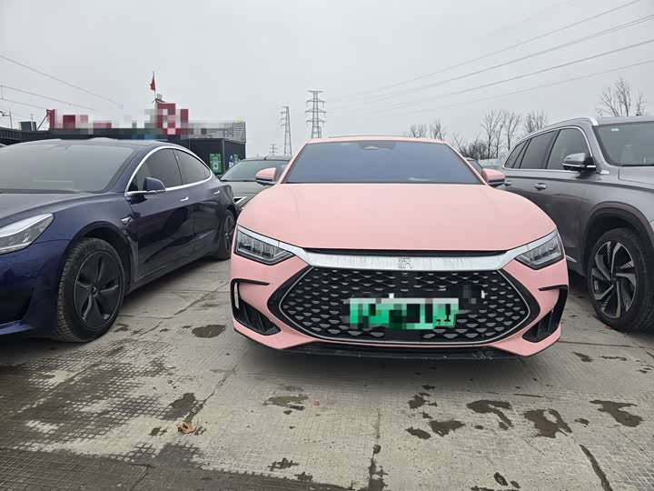 Фото 2 - BYD Han