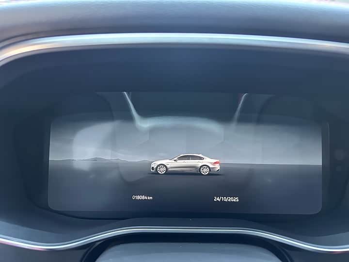 Фото 8 - Jaguar XF L