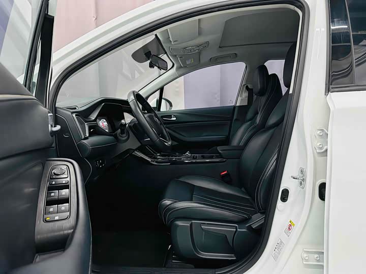 Фото 9 - GAC Trumpchi GS4